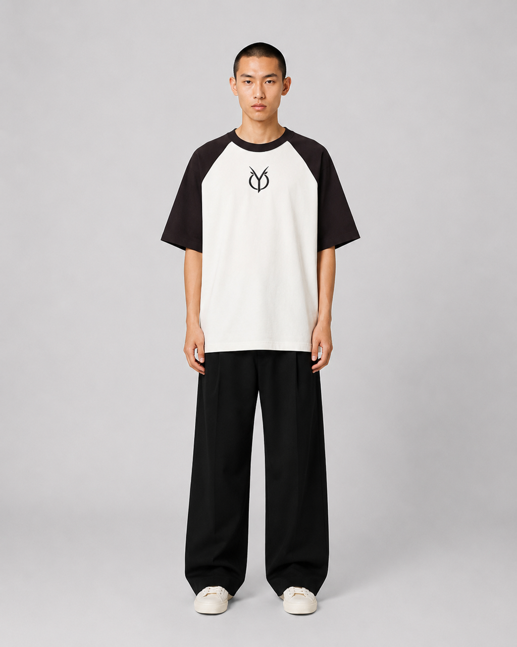 ORIYEN Emblem Oversized Tee (Black)