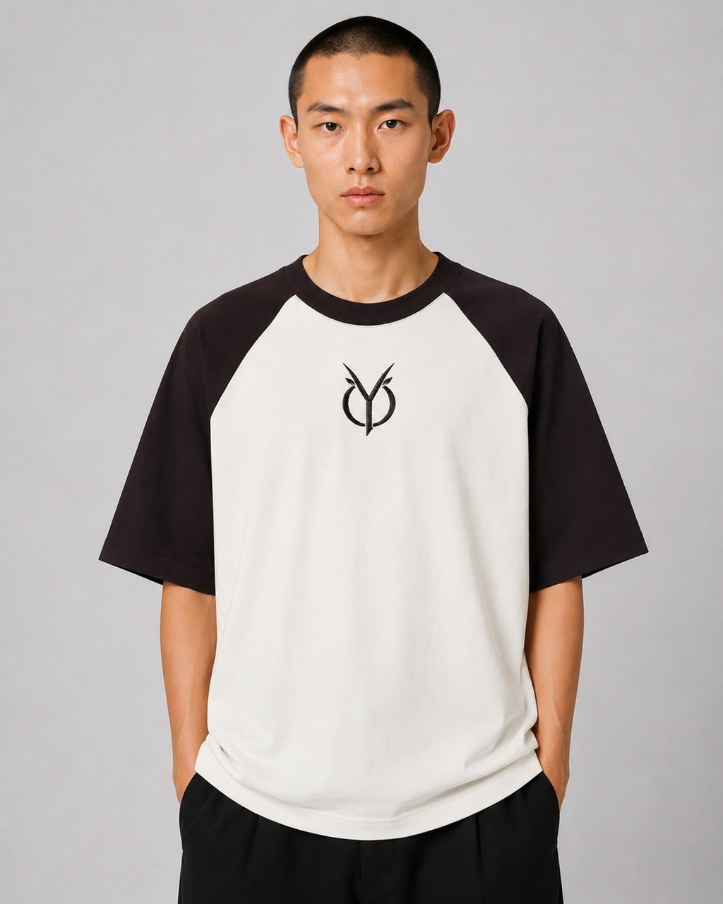 ORIYEN Emblem Oversized Tee (Black)