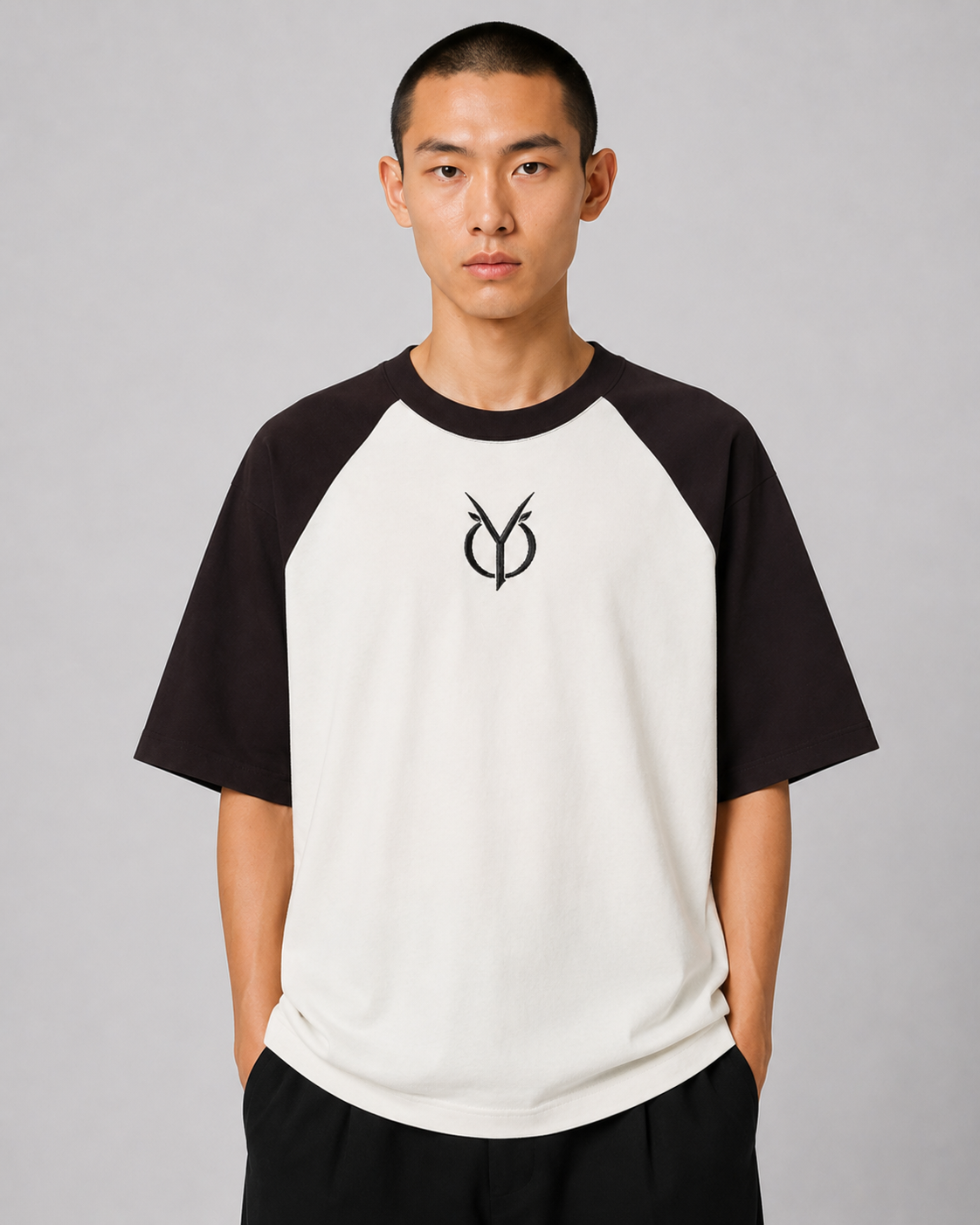 ORIYEN Emblem Oversized Tee (Black)