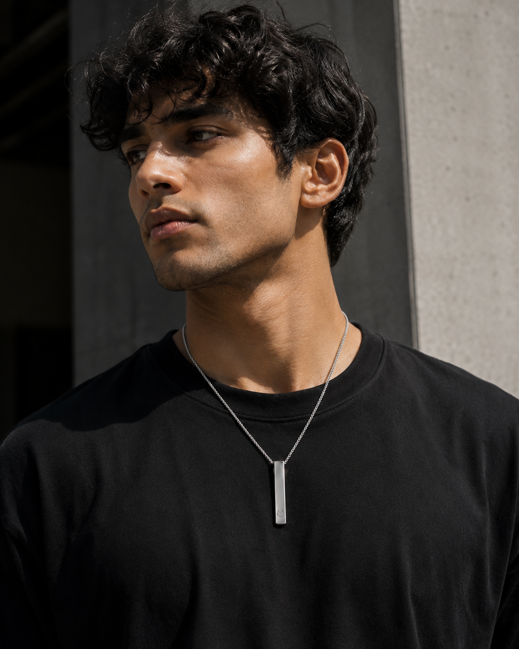 ORIYEN Emblem Pendant (Silver)